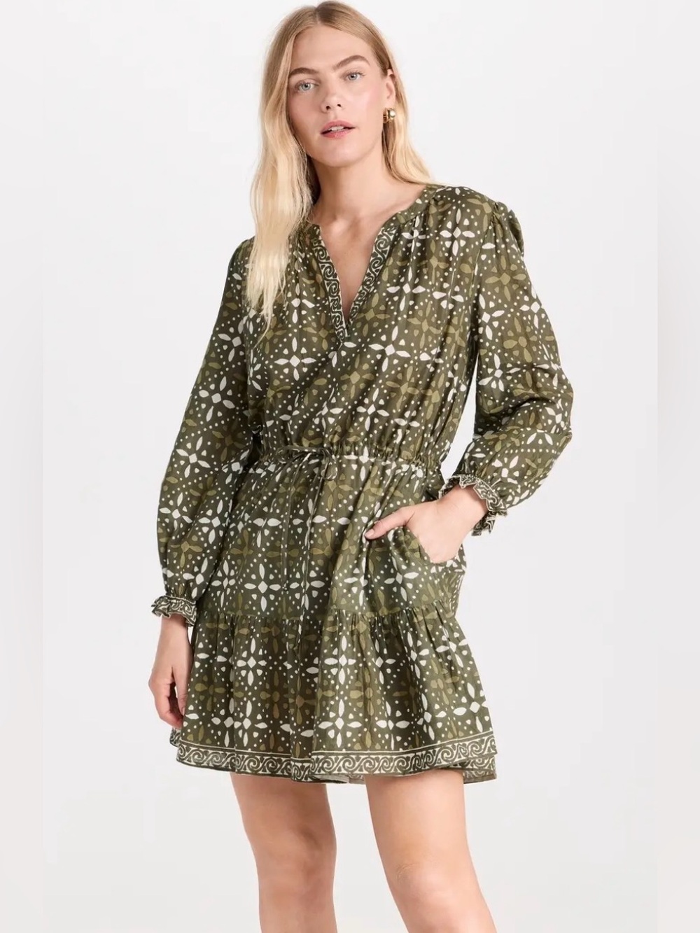 Velvet by Graham and Spencer Green Patterned Long Sleeve Cotton Dress size M